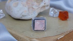 Сребърен пръстен уникат с розов кварц