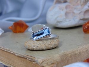 Сребърен пръстен за жена със Swarovski elements